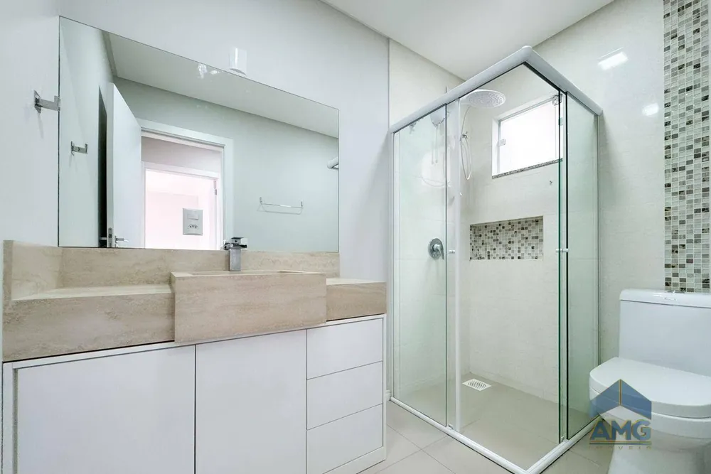 Casa, 3 quartos, 210 m² - Foto 12