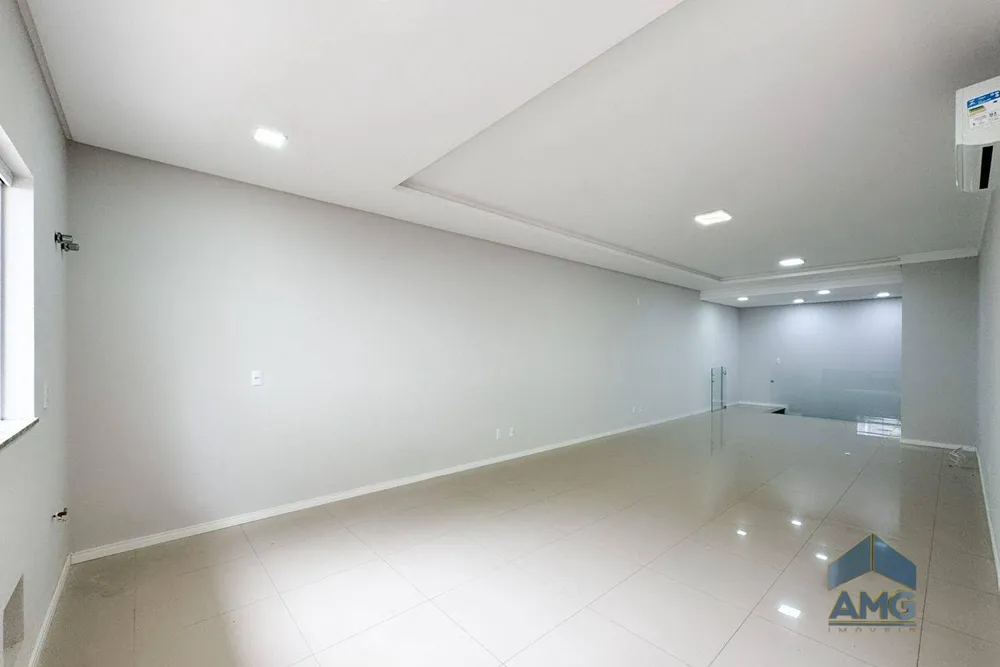 Casa, 3 quartos, 210 m² - Foto 5