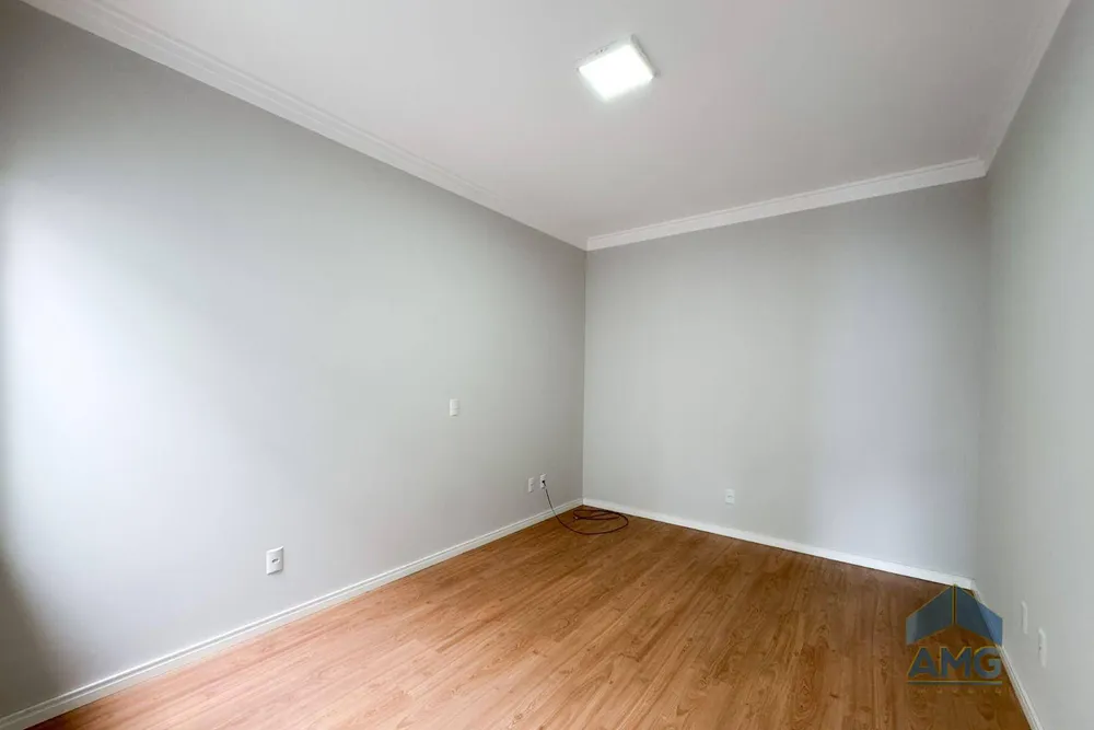 Casa, 3 quartos, 210 m² - Foto 10