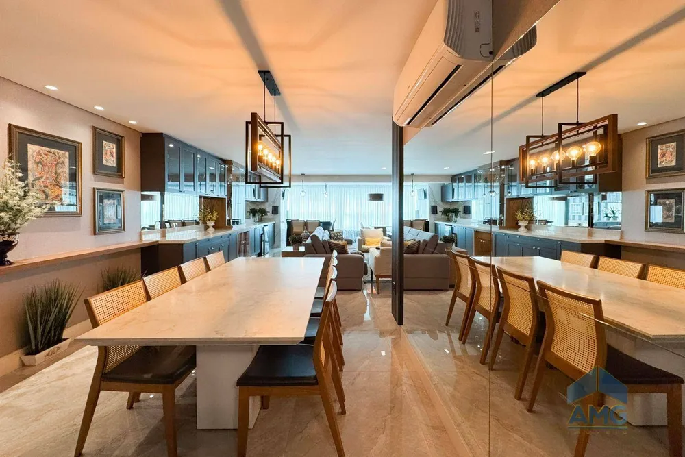 Apartamento, 3 quartos, 137 m² - Foto 1