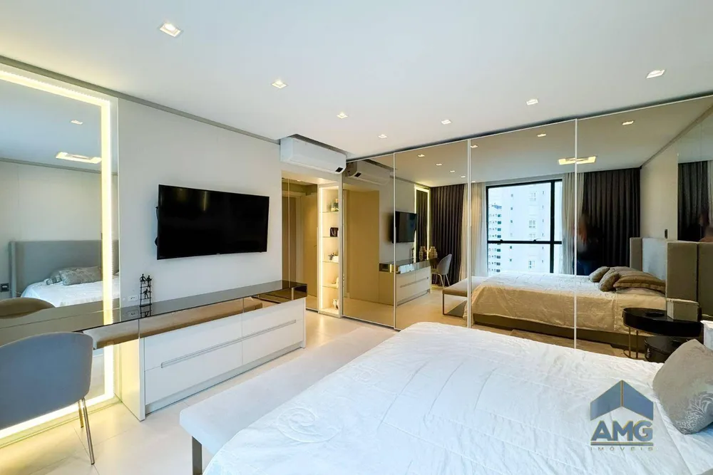 Apartamento, 4 quartos, 198 m² - Foto 13