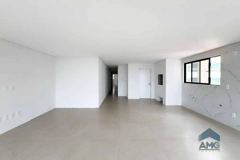 Apartamento, 3 quartos, 134 m² - Foto 3