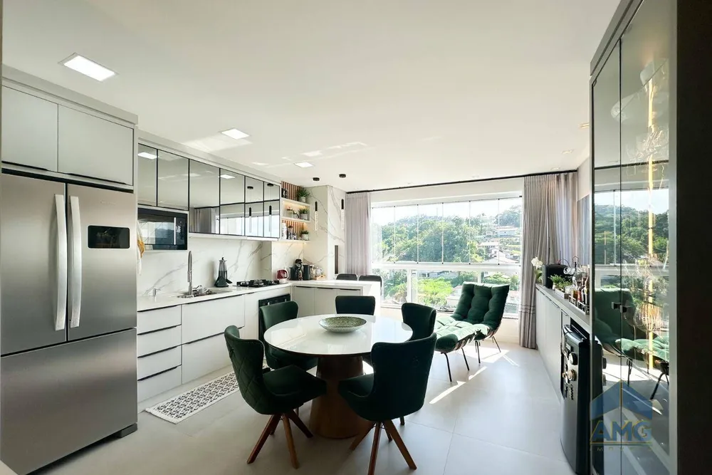Apartamento, 3 quartos, 93 m² - Foto 2