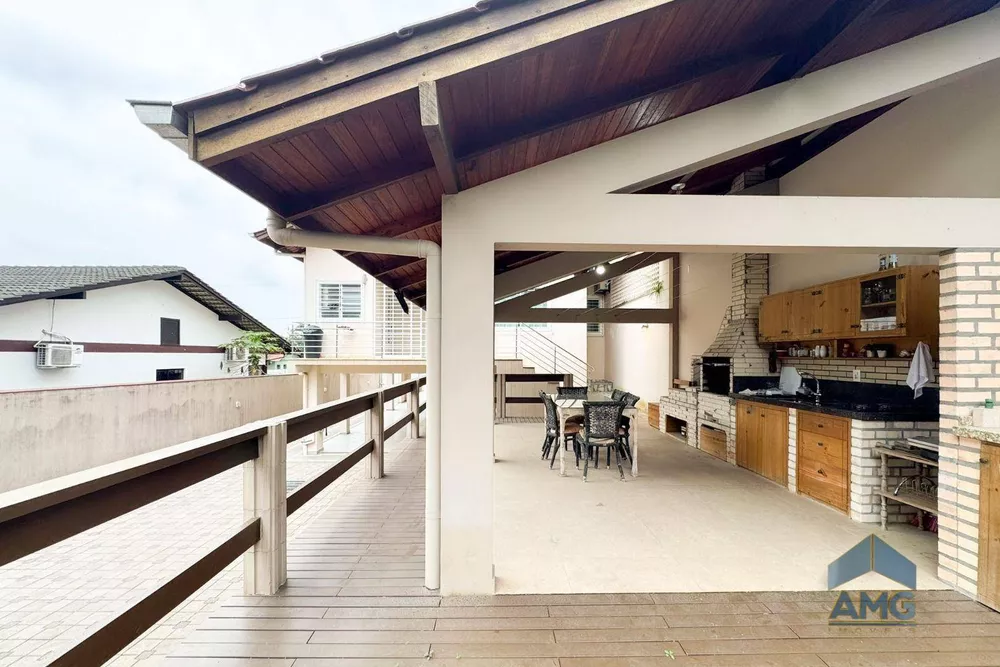 Casa, 4 quartos, 272 m² - Foto 3