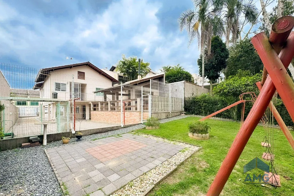 Casa, 4 quartos, 272 m² - Foto 3