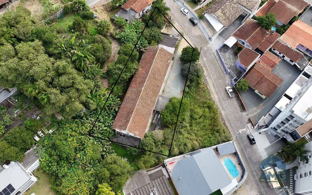 Terreno, 1046 m² - Foto 1