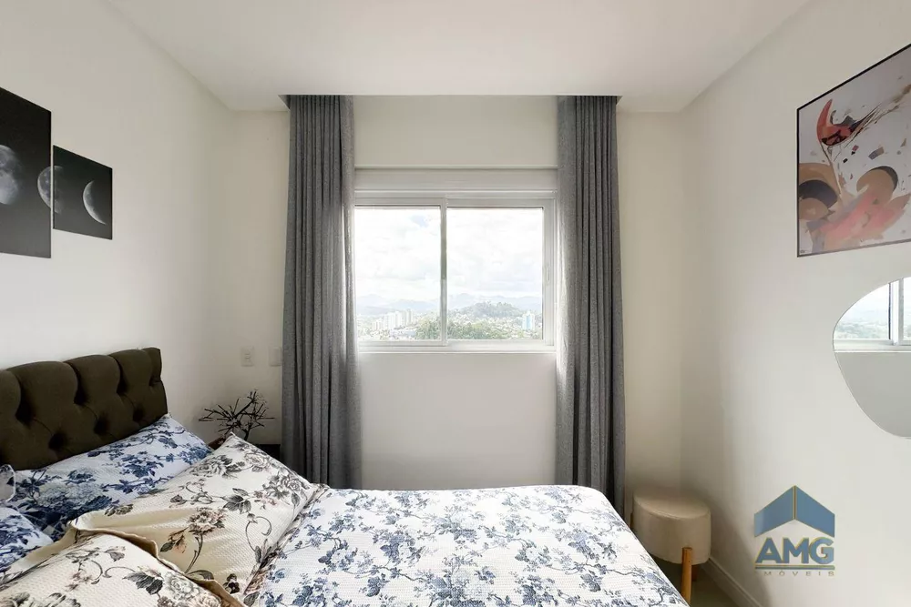 Apartamento, 2 quartos, 77 m² - Foto 1
