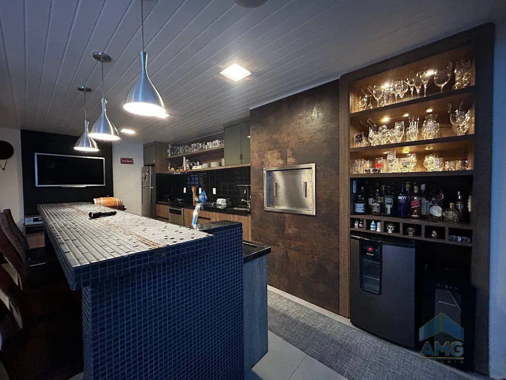 Casa, 4 quartos, 360 m² - Foto 4