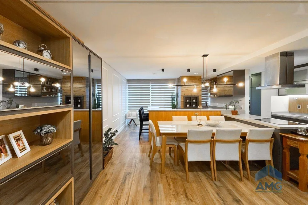 Apartamento, 3 quartos, 155 m² - Foto 1