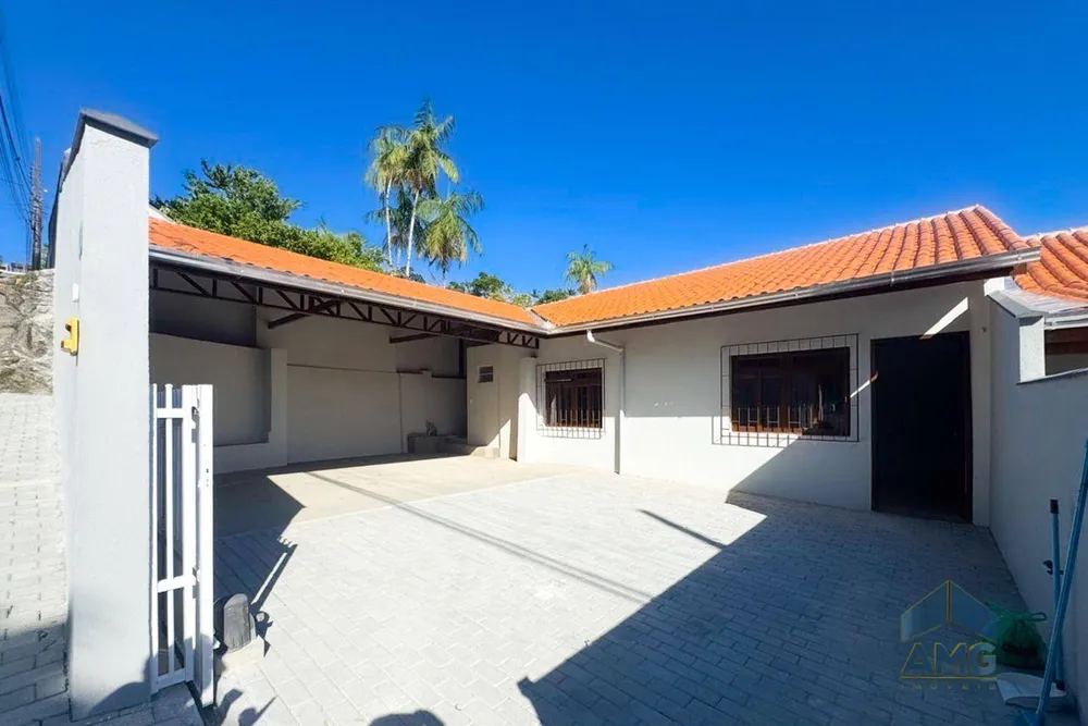 Casa, 2 quartos, 126 m² - Foto 1