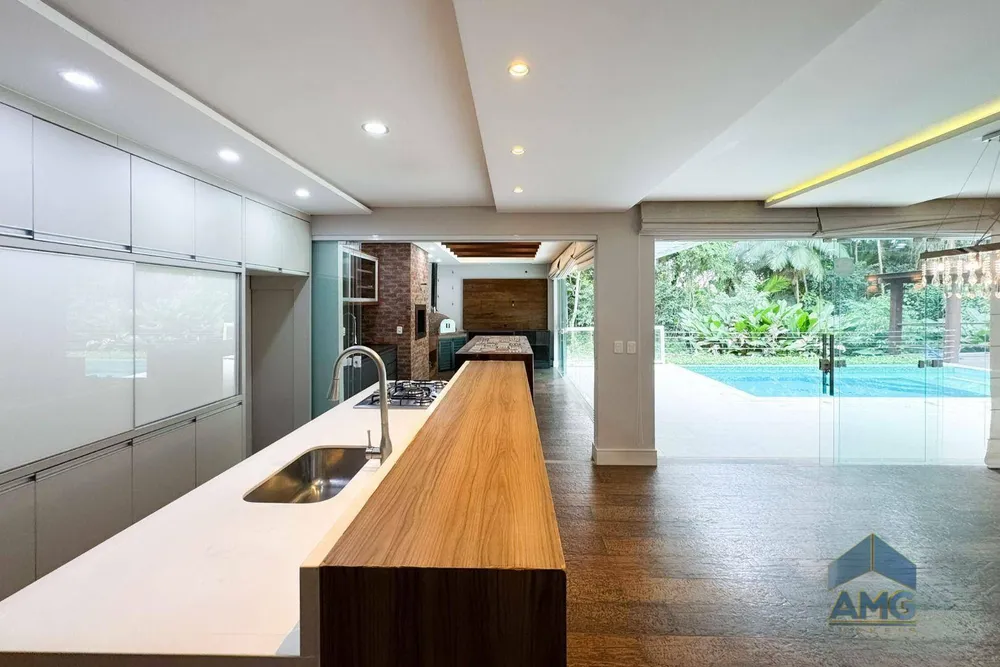 Casa, 3 quartos, 210 m² - Foto 10