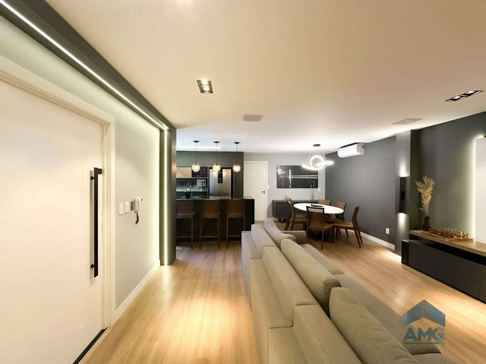 Casa, 3 quartos, 191 m² - Foto 2