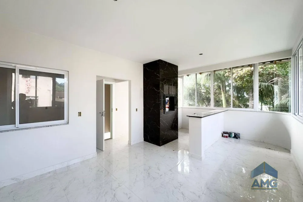 Casa, 3 quartos, 194 m² - Foto 6