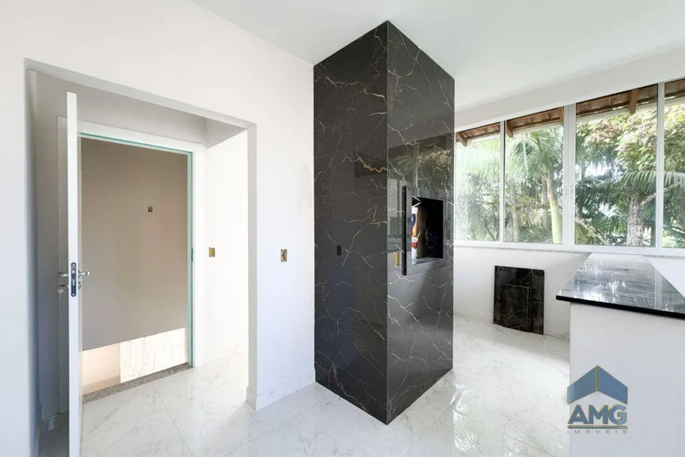 Casa, 3 quartos, 194 m² - Foto 3