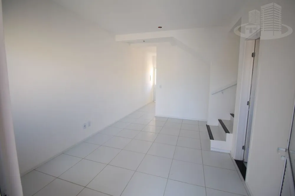 Casa, 2 quartos, 81 m² - Foto 2