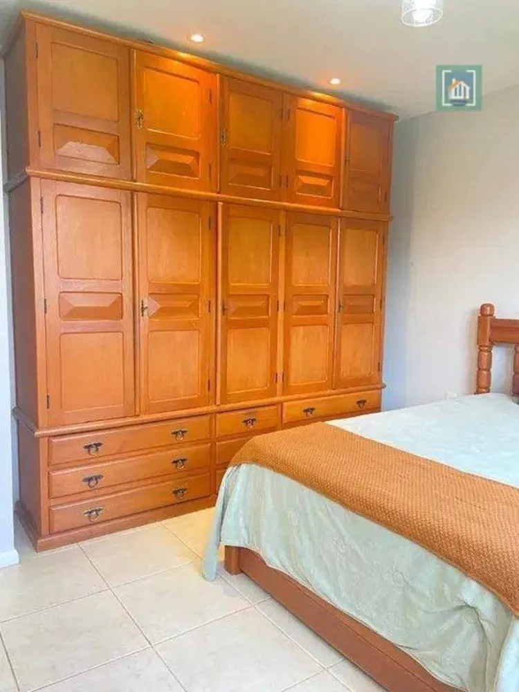 Casa à venda com 5 quartos, 251m² - Foto 16