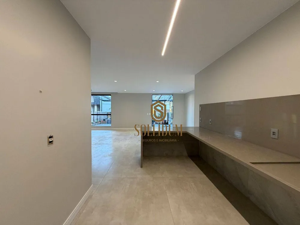 Casa, 3 quartos, 208 m² - Foto 10