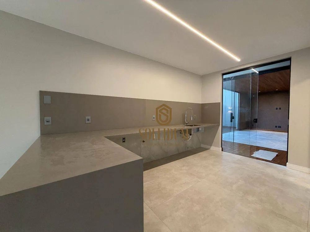Casa, 3 quartos, 208 m² - Foto 9