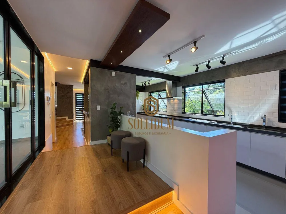 Casa, 3 quartos, 273 m² - Foto 10