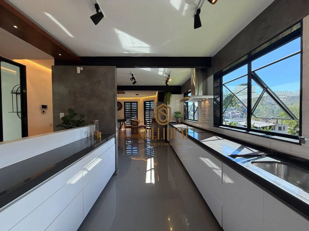 Casa, 3 quartos, 273 m² - Foto 46