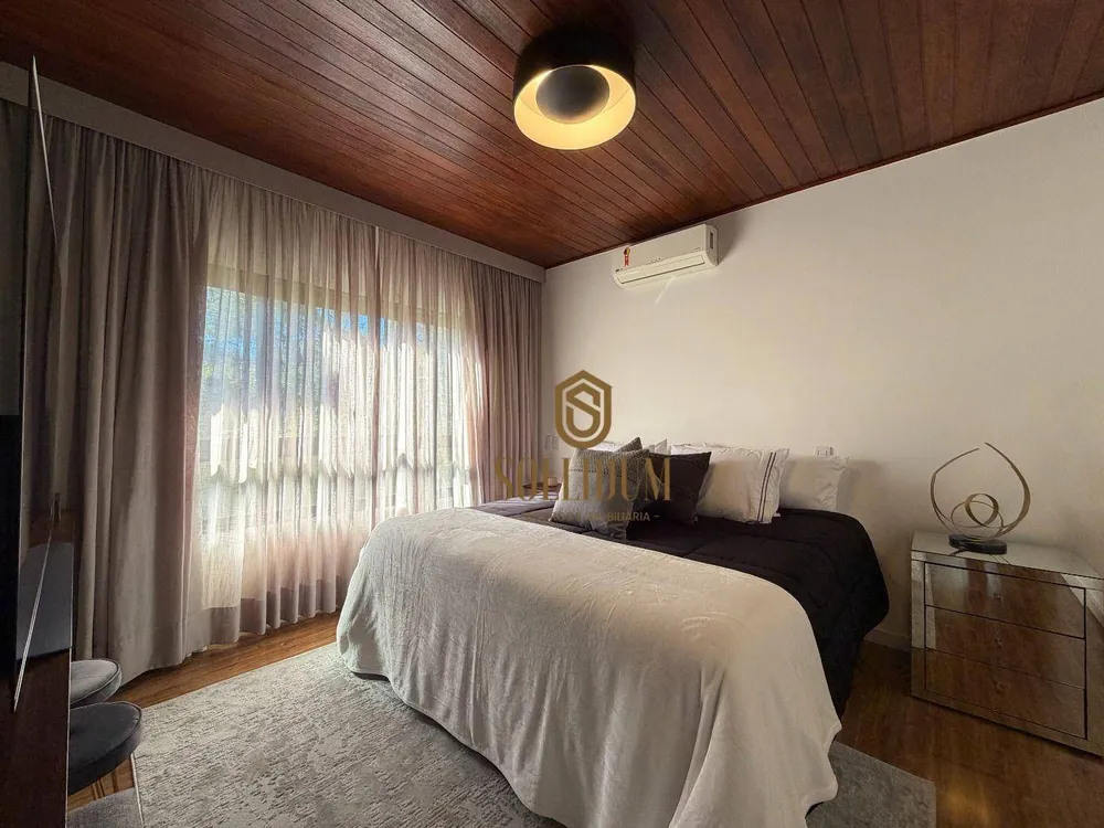 Casa, 3 quartos, 273 m² - Foto 80