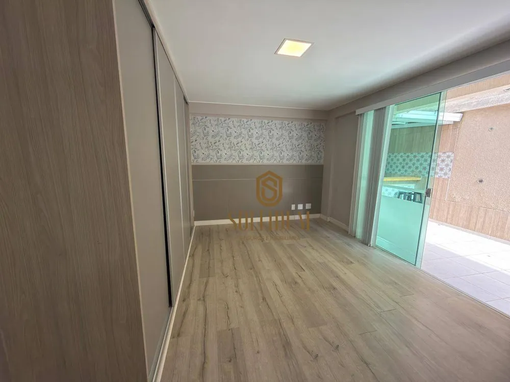 Apartamento, 3 quartos, 240 m² - Foto 4