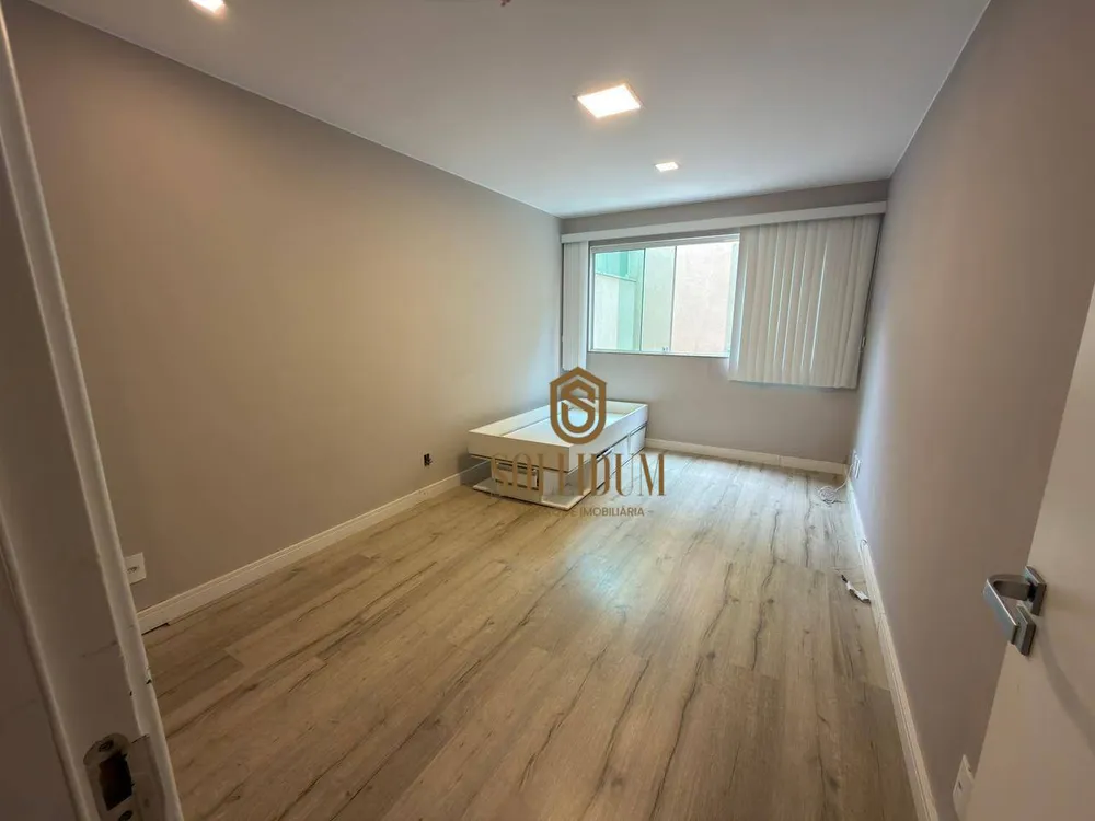 Apartamento, 3 quartos, 240 m² - Foto 3