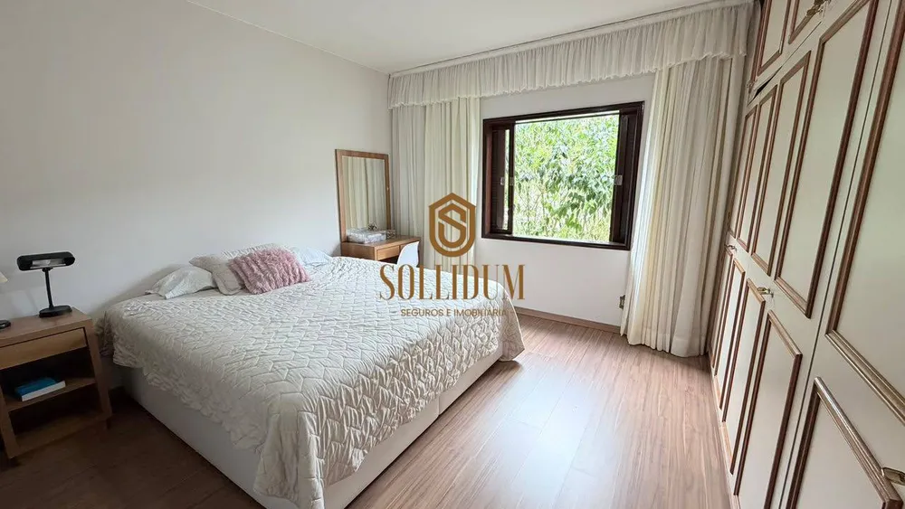 Casa, 4 quartos, 250 m² - Foto 14
