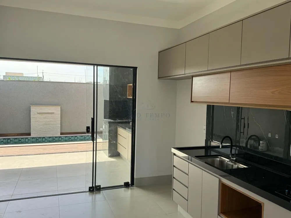 Casa, 3 quartos, 130 m² - Foto 1