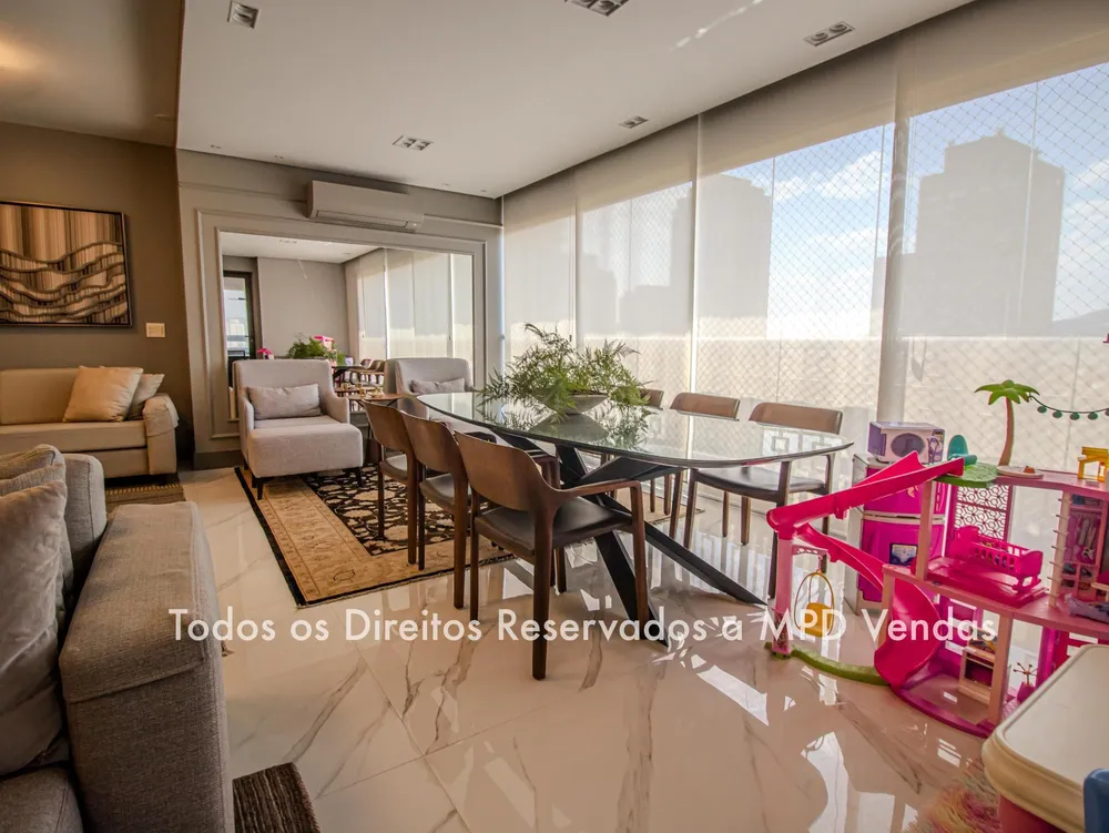 Apartamento, 3 quartos, 228 m² - Foto 3