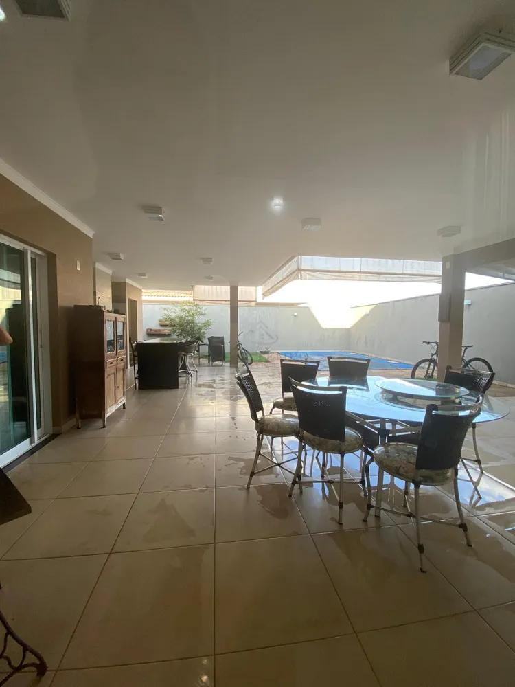 Casa, 4 quartos, 300 m² - Foto 4
