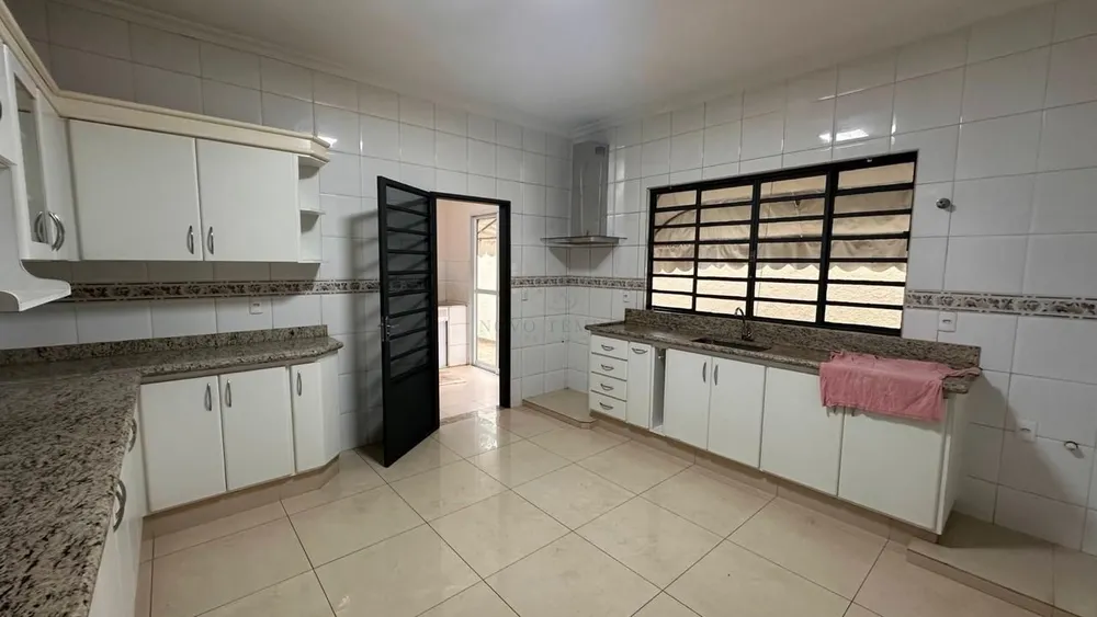 Casa, 3 quartos, 188 m² - Foto 13