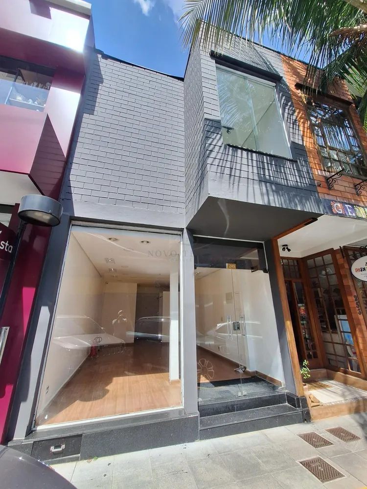 Prédio Inteiro, 64 m² - Foto 1