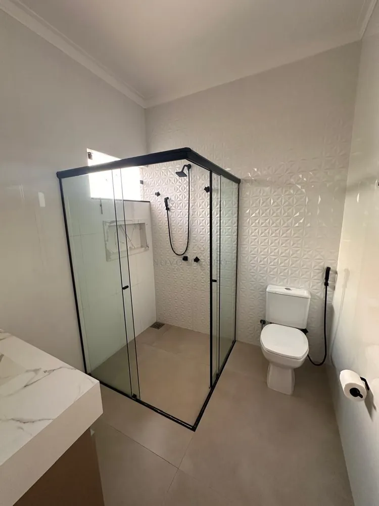 Casa, 3 quartos, 240 m² - Foto 3