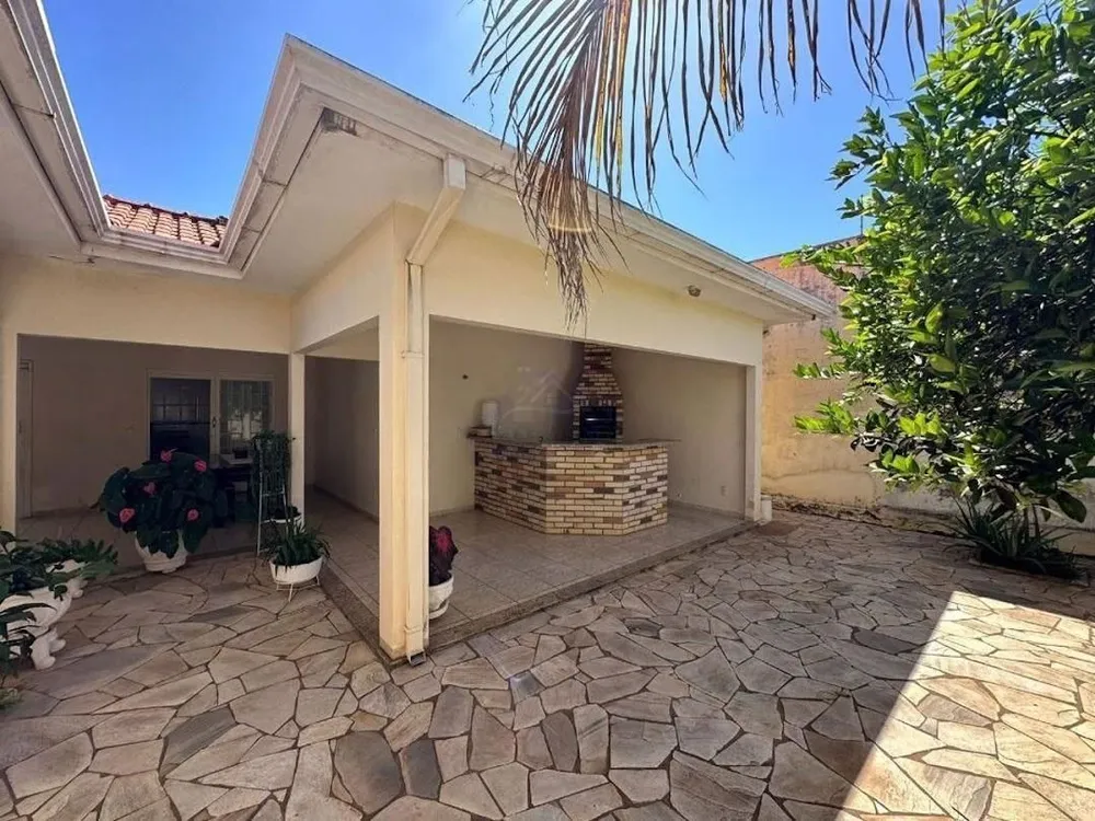 Casa, 3 quartos, 234 m² - Foto 2