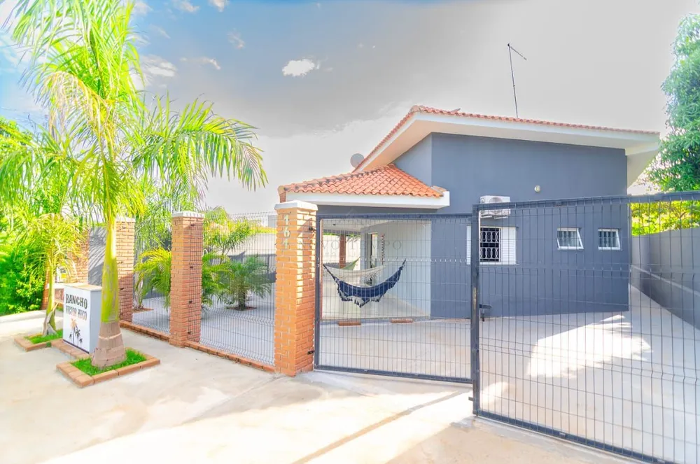 Chácara, 3 quartos, 600 m² - Foto 1