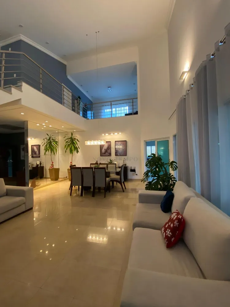 Sobrado, 4 quartos, 499 m² - Foto 1