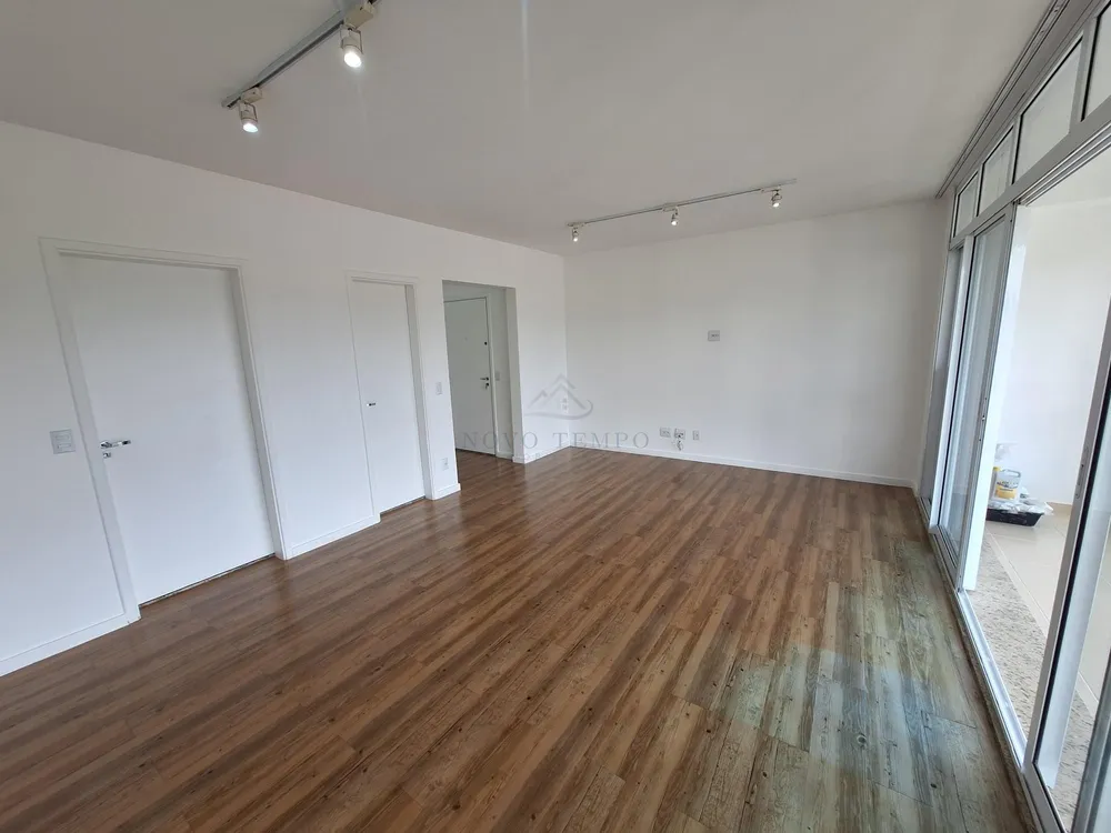Apartamento, 3 quartos, 121 m² - Foto 2