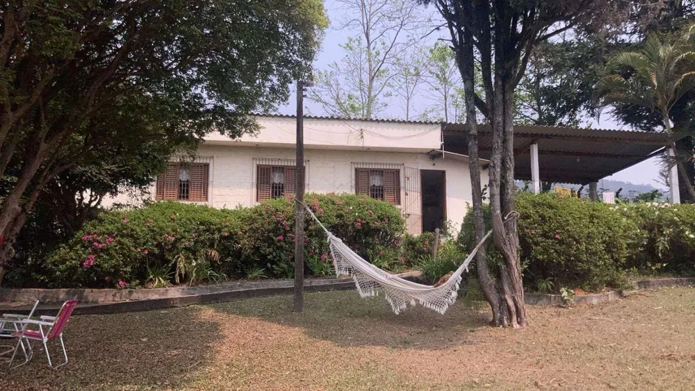 Chácara, 2 quartos, 2754 m² - Foto 1