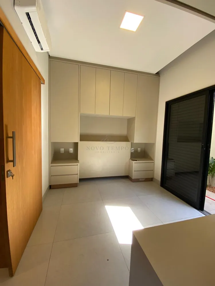 Casa, 3 quartos, 172 m² - Foto 1