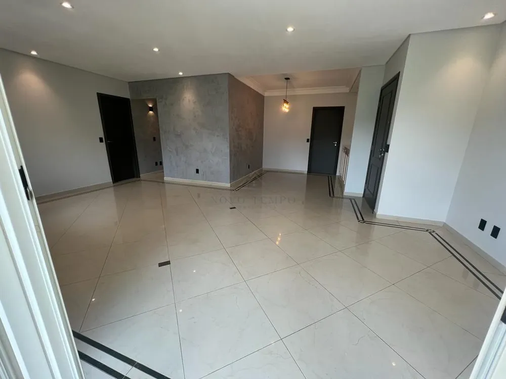 Apartamento, 3 quartos, 100 m² - Foto 2
