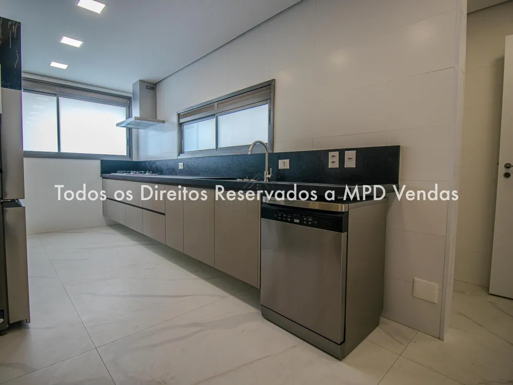 Apartamento, 4 quartos, 244 m² - Foto 2