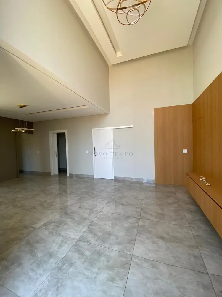 Casa, 3 quartos, 175 m² - Foto 2