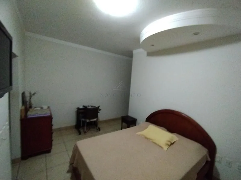 Casa, 3 quartos, 249 m² - Foto 12