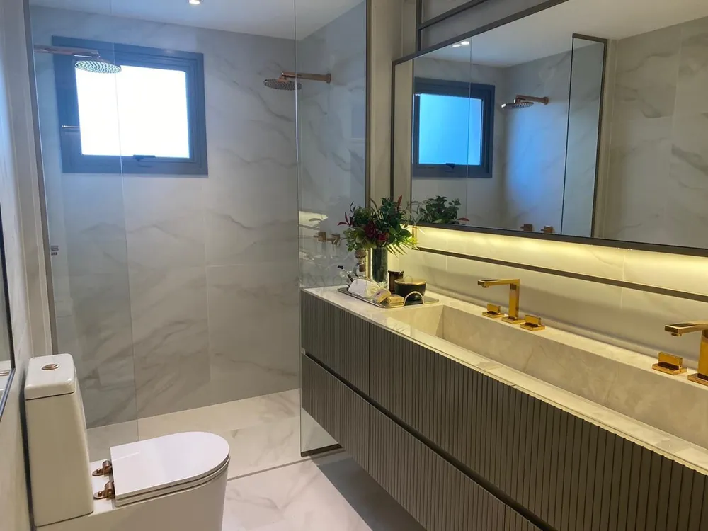 Apartamento, 3 quartos, 168 m² - Foto 1