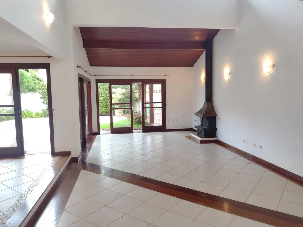Casa, 3 quartos, 237 m² - Foto 2