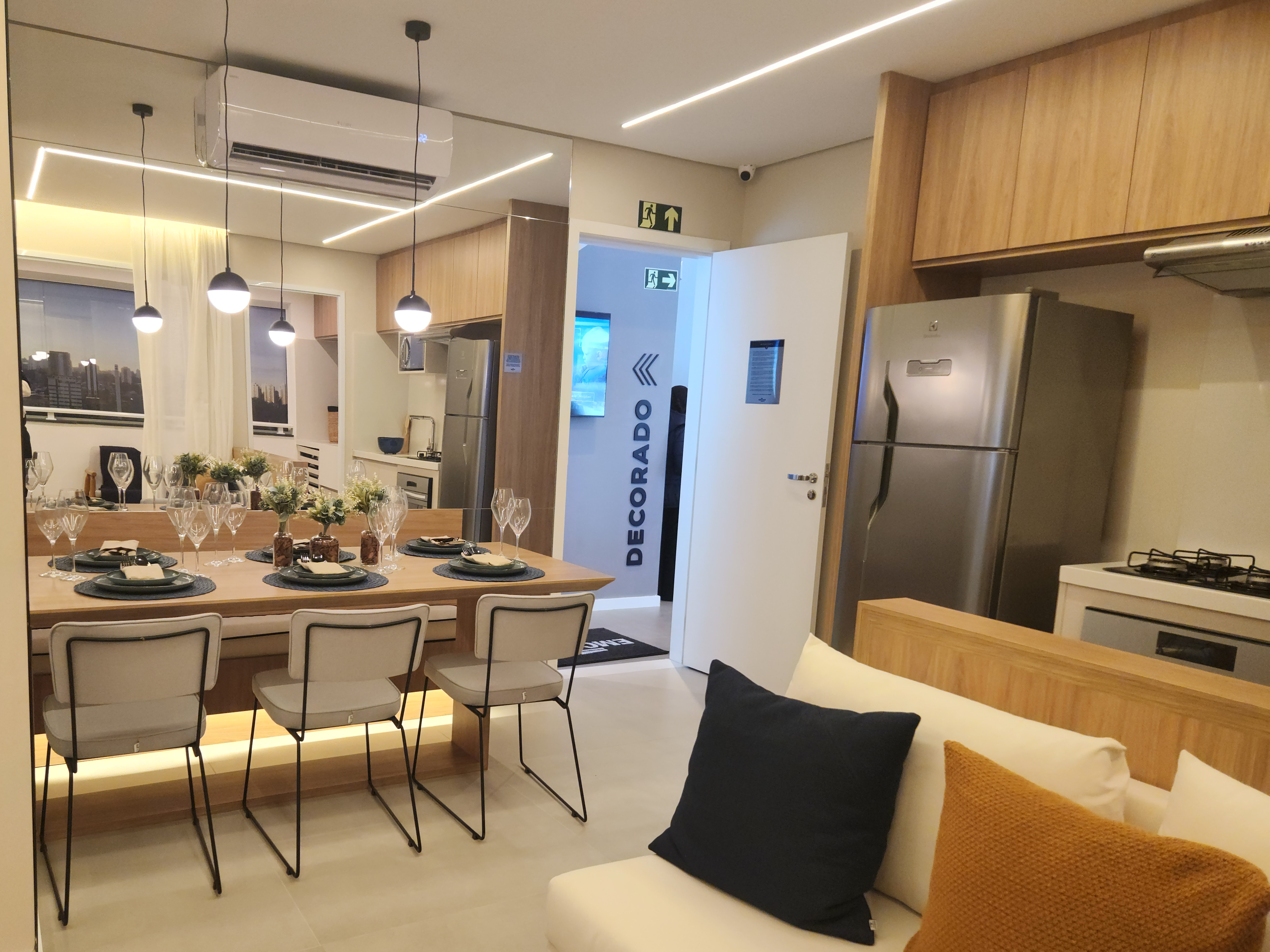 Apartamento à venda com 2 quartos, 42m² - Foto 8