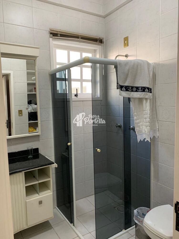 Casa, 4 quartos, 550 m² - Foto 2