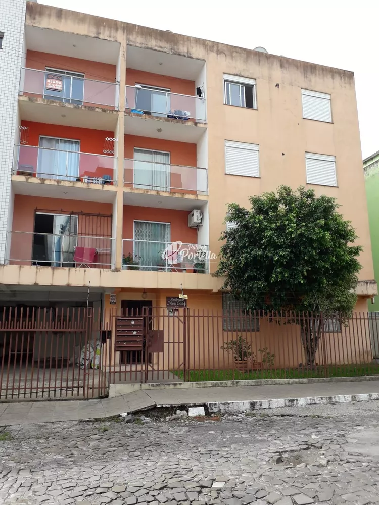 Apartamento à venda com 3 quartos, 67m² - Foto 2