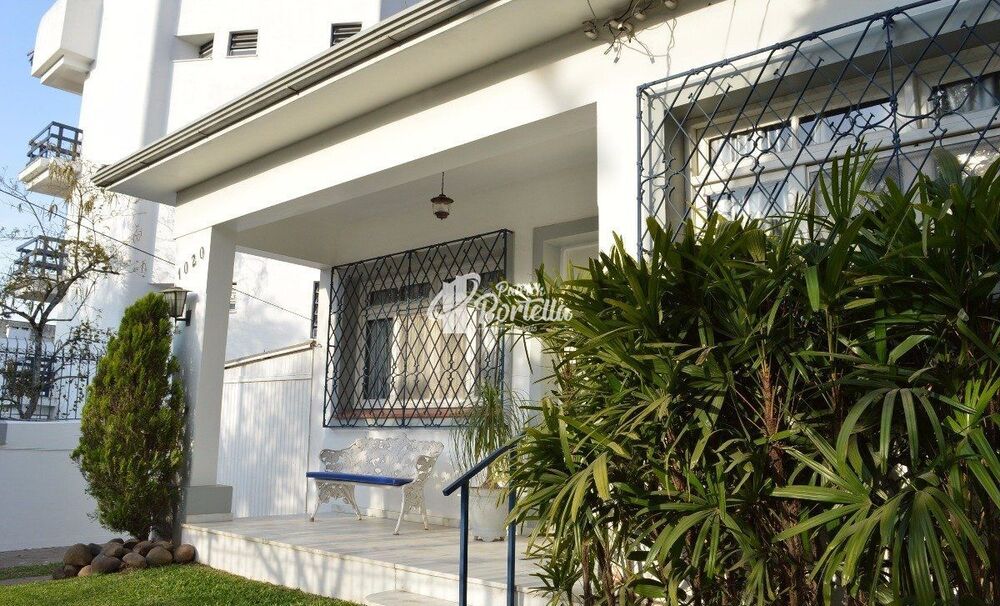 Casa, 3 quartos, 194 m² - Foto 1
